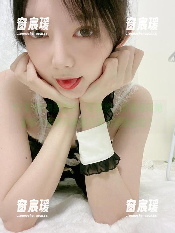 51酱的2B黑婚纱：写真集，真想问问她是哪个哥特风格的心灵大师设计的？-窗宸瑗