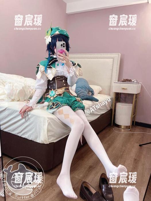 AT鲨的图包：万圣节来的时候我在想，这是认真的装扮，还是万圣节手滑了？-窗宸瑗