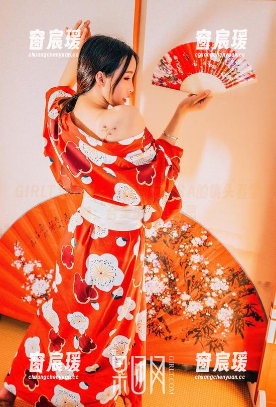 GIRLT果团网 - 从爱丽莎LISA的镜头看学妹：合集里的小心思-窗宸瑗