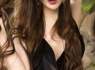 GIRLT果团网 - “莫雅琪的旗袍日常：你们觉得她穿的好看吗？”原图+图包在这里等你来瞧。