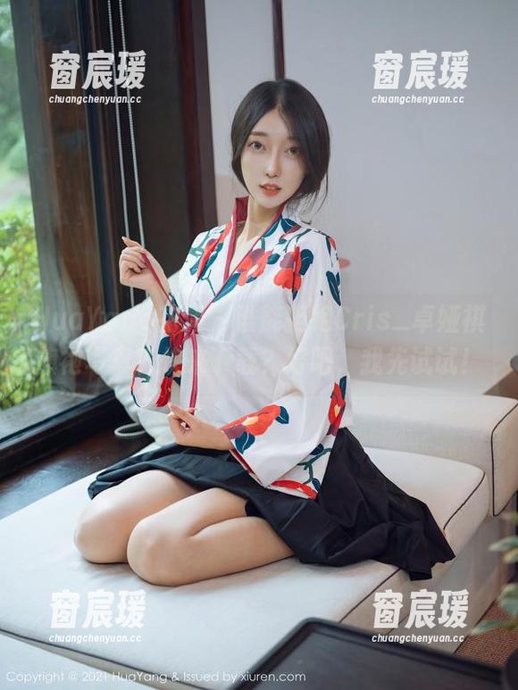 HuaYang花漾 - 谁能拒绝Cris_卓娅祺旗袍写真?快来下载?好吧,我先试试!-窗宸瑗 HuaYang花漾 - 谁能拒绝Cris_卓娅祺旗袍写真?快来下载?好吧,我先试试!-窗宸瑗