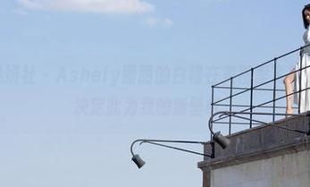 MiStar魅妍社 - Ashely丽丽的白裙在美图里飞舞，心里默默决定此为我的新壁纸。