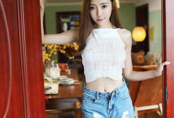 MyGirl美媛馆 - 一游泳池就让人想起Betty林子欣，抓住这壁纸合集来补充夏日气氛！