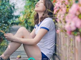 TGOD推女神 - Yumi尤美瑜伽写真：看我在这样的孩子气里努力找平衡，还有那么多蛋蛋！