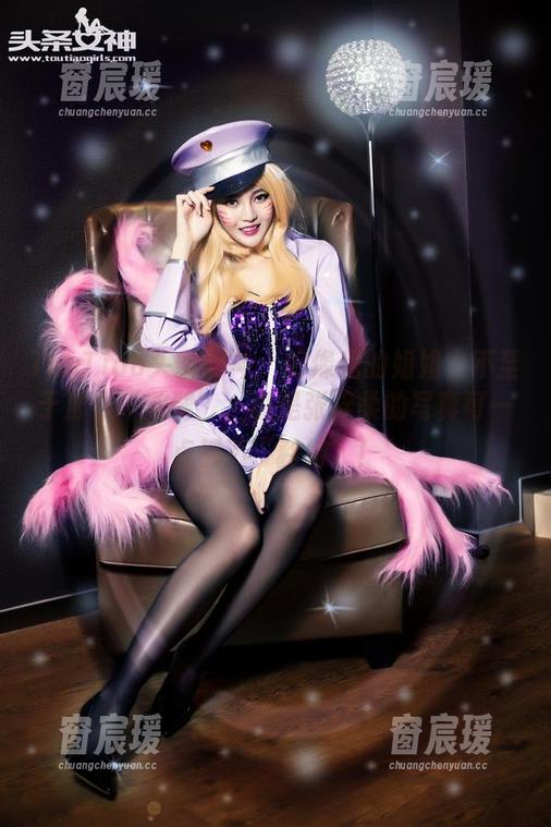 TouTiao头条女神 - 好像我的姐姐也不至于那么“放肆”，说是张梓柔的写真可一点都不“矜持”！-窗宸瑗