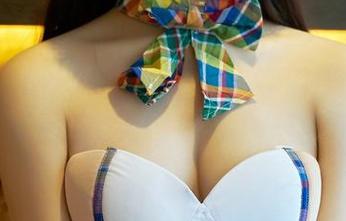 TuiGirl - 模特林夕的白色奇遇：无圣光也能高能，套图里的不一样哟！