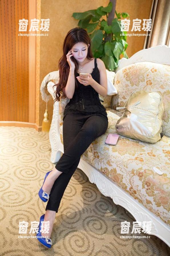 TuiGirl推女郎 - 一组作品，让我觉得何奕恋的“护理”技能值得深究，展开来讲还真不简单。-窗宸瑗