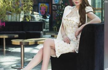 UGirls尤果网 - 全套图片里的张雪馨，温柔得让人想放下所有烦恼，随风飘去。