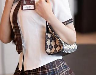 XIAOYU语画界 - 说好的姐妹情深，结果徐莉芝Booty的美图合集让我觉得我好像成了绿叶！