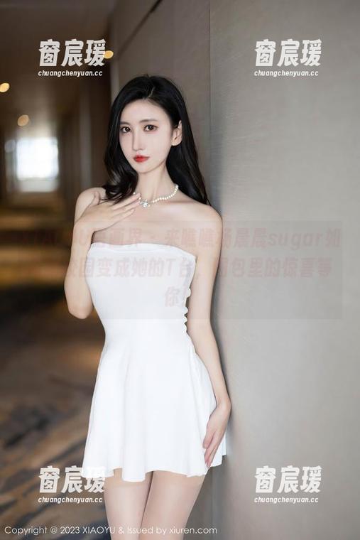 XIAOYU语画界 - 来瞧瞧杨晨晨sugar如何把校园变成她的T台，图包里的惊喜等你！-窗宸瑗