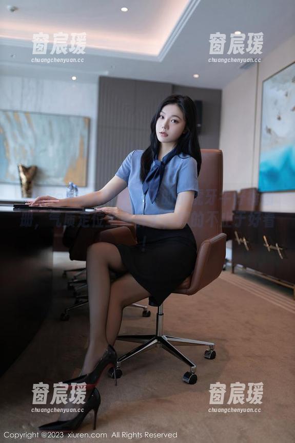 Xiuren秀人网 - 会飞的小虎牙牛仔裤图册，气质走位全靠裤子，真的不止于好看！-窗宸瑗