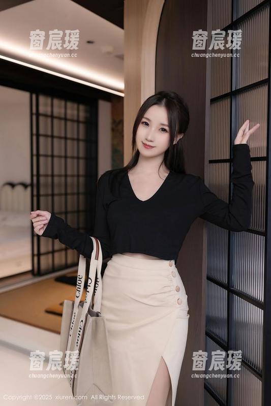 Xiuren秀人网 - 见证拍黄瓜girl女王的合集，体验全新的不安与昂扬。-窗宸瑗