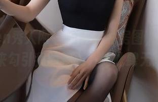 Xiuren秀人网 - 短裙，私房图，米粒子又来勾引我的视线，如此肆无忌惮