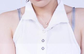 丽柜 - 钟情的女友图集分享：我的“理想型”怎么样？允许我先自恋一波，再沉浸一下。