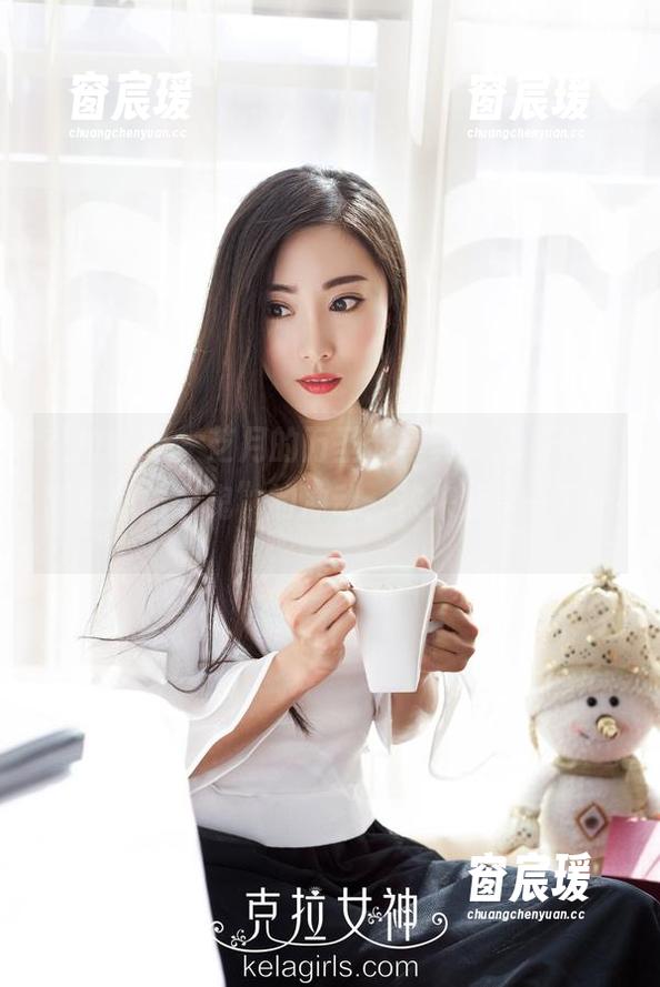 克拉女神 - 芝月的万圣节写真，总有种“我也想凶个鬼”的冲动，快来分享一下吧。-窗宸瑗