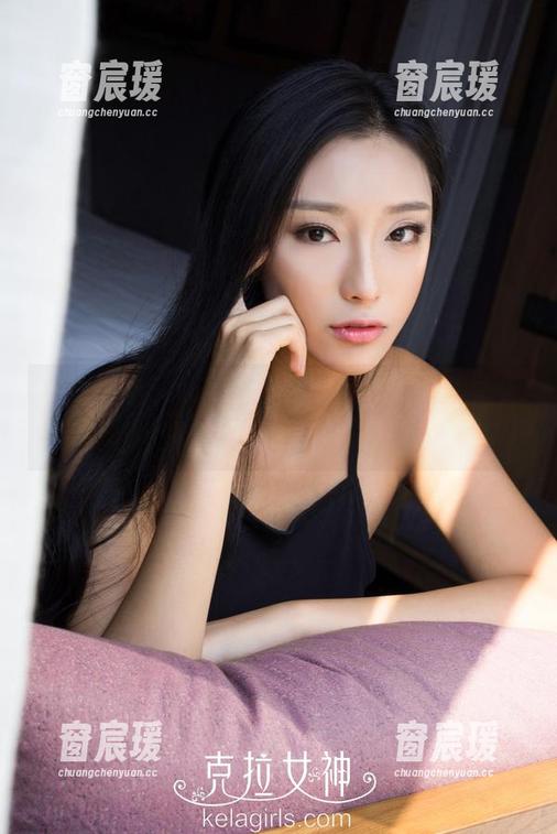 克拉女神 - 分享一下菲菲的毛衣合集，天知道她是怎么把暖意做得这么好！-窗宸瑗