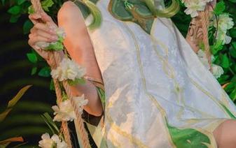 夏季咬一口兔娘写真？炫一下，她才不怕高温咯！
