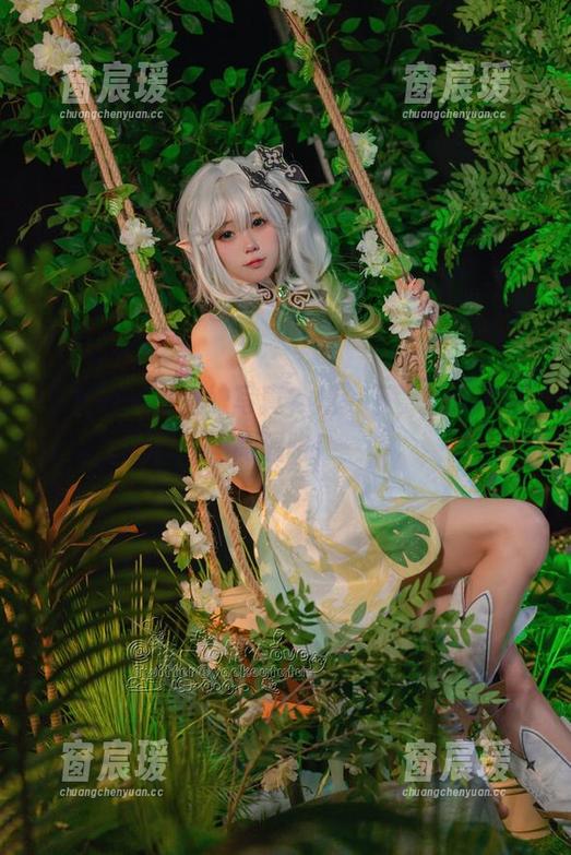 夏季咬一口兔娘写真？炫一下，她才不怕高温咯！-窗宸瑗