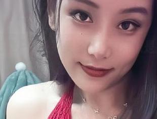微密圈 - 奶雯户外系列美图，更新得像是把风景也拍拍醉了。