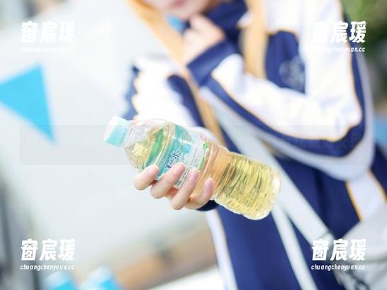 别名“最新”，嫣嫣子的御姐图集，骚气与优雅的交锋-窗宸瑗