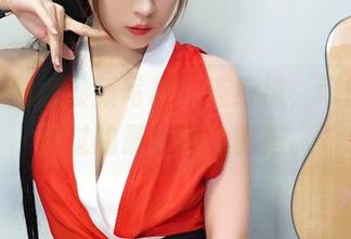 小女巫露娜最新写真：连身袜，可能是我见过的最贴合的穿搭。