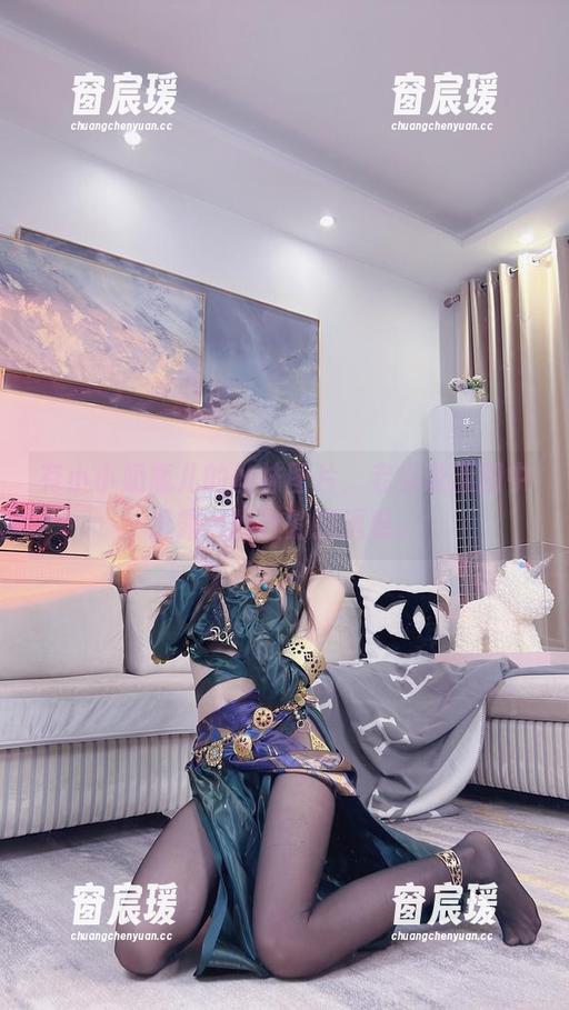 有小小奶瓶儿的丝袜图片，老实说原图中透露一丝丝的挑逗感。-窗宸瑗