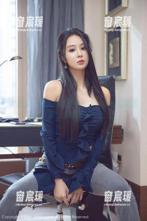 尤蜜荟 - 今天的心妍小公主：毛衣盛装出席，原图来赏！-窗宸瑗