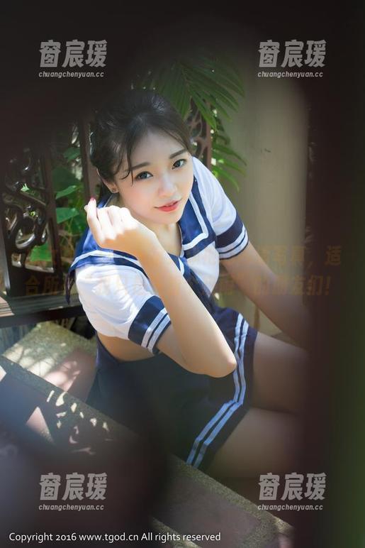 推女神 - Lee小棠穿旗袍的高清写真，适合所有“我只是来看个热闹”的朋友们！-窗宸瑗