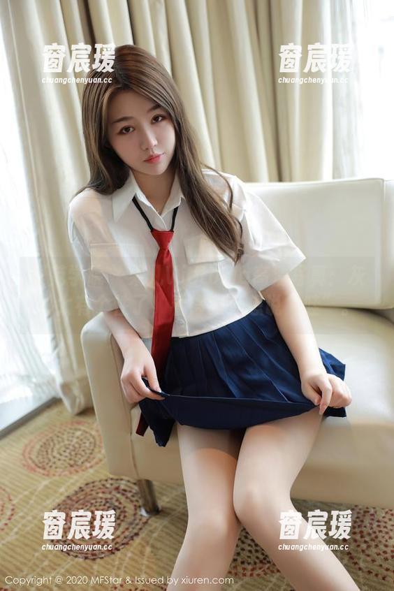模范学院 - 果儿Victoria高清写真：灰丝太有个性了，看得我直想说“哇”。-窗宸瑗