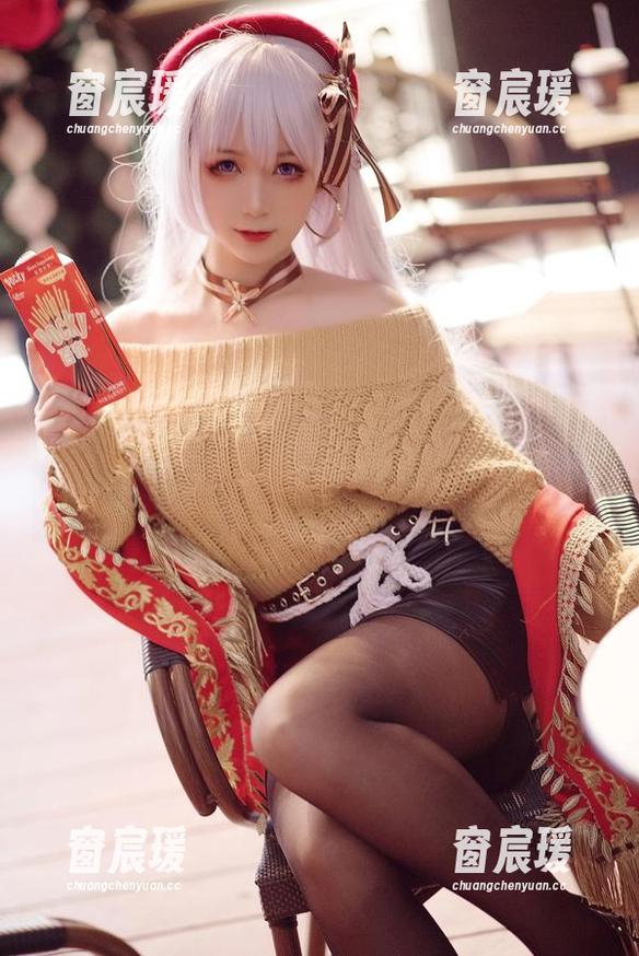 长腿作品里的樱落酱w，每一帧都是一种微妙的吸引，真让人想多看两眼。-窗宸瑗