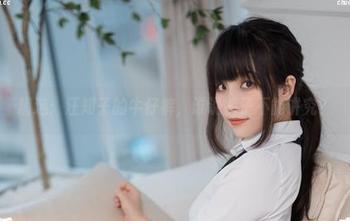精选：汪知子的牛仔裤，谁说裤子不能讲究？