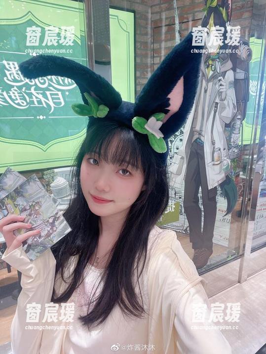 炸酱沐沐的牛仔裤图集：无圣光，好看的没道理-窗宸瑗