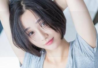 爱蜜社 - 若彤boomboom的修女写真集：谁说修女不可以时髦，分享个你不知道的造型秘诀！