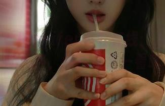 秀人网 - Jennifer小若在线：浴室独特的风格，图片值得一看哦