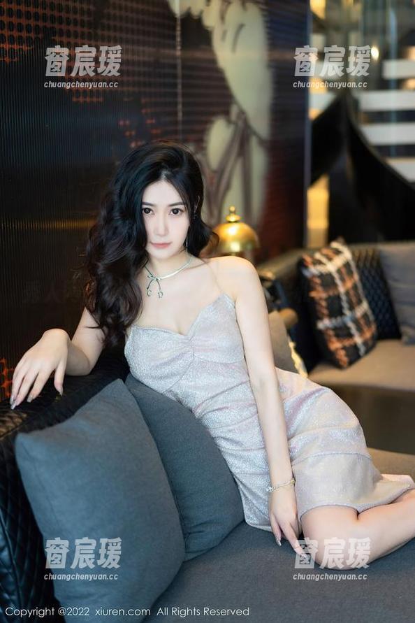 秀人网 - 随意一瞥：mini米妮和她的秘书图包，让我心神荡漾-窗宸瑗
