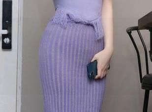 秀人网 - 原图里的姚若兮vay礼服，难道我真的这么没眼光，还是无圣光太魔性了？