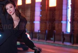 秀人网 - 拿到原图就是赚到，修女风的娜露Selena发散着奇怪的气场，想下载吗？