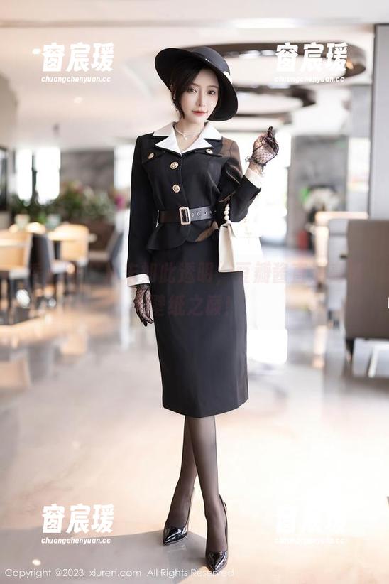秀人网 - 从未如此透明，豆瓣酱直逼高清壁纸之巅！-窗宸瑗