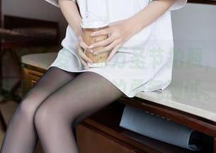 秀人网 - 全套麦田的万圣节拍照，下载不过是一种潜在的勇气测试。