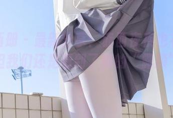 稚乖画册 - 最新分享：赤西夜夜也有点害羞，但我们还是看到了她的“露颜”事迹。