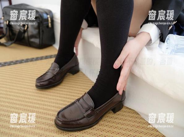 紧急企划 - 无圣光下的樱樱樱可，婚纱不是盖的，画面好得让人怀疑人生。-窗宸瑗