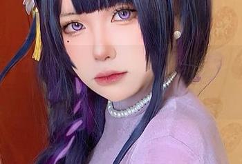 纯爱neko的白丝写真集？更新了，不过我一直被这袜子吸引。