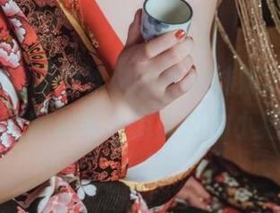 谁能想到自闭颜球球的吉他妹妹2.0，原图里藏着那么多不为人知的小细节？