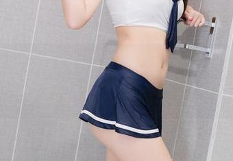 菠萝社 - Suki朱忆音的少女原图，画面可爱到让人有点心虚。