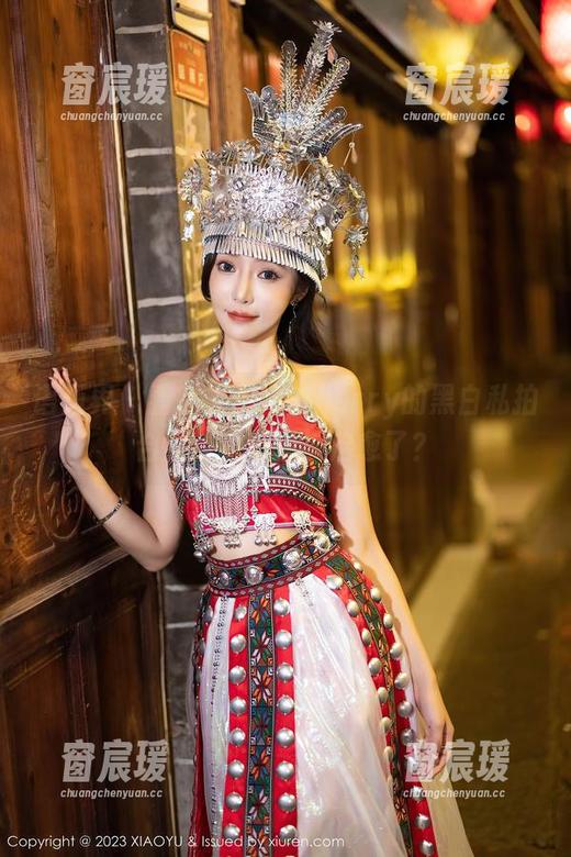 语画界 - 看完绯月樱-Cherry的黑白私拍合集，我有点被治愈了？-窗宸瑗