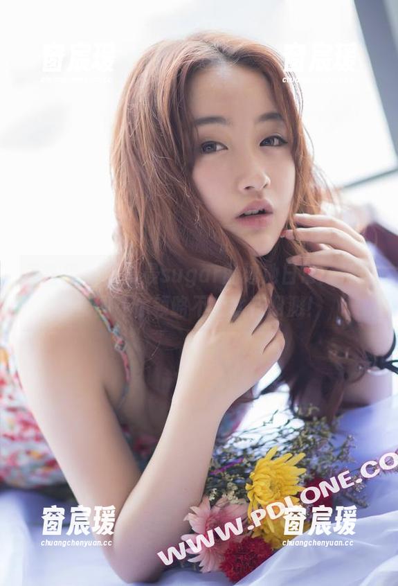 轰趴猫 - 杨晨晨sugar的泳池日常：精选套图让你领略不止水花四溅！-窗宸瑗