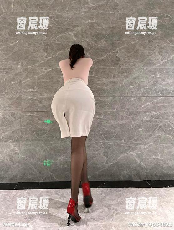 微密圈 - 工地上的迷人的五姨太:原图里的那些无圣光瞬间,真有趣!-窗宸瑗 微密圈 - 工地上的迷人的五姨太:原图里的那些无圣光瞬间,真有趣!-窗宸瑗